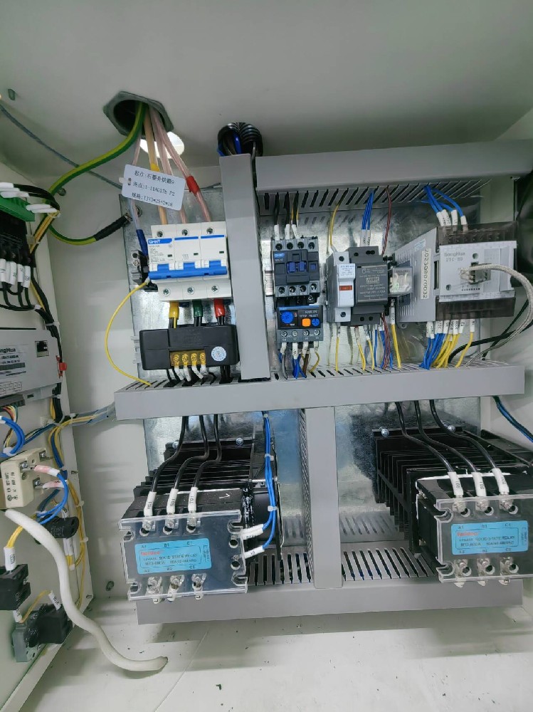 固态继电器与电力调解器区别？？