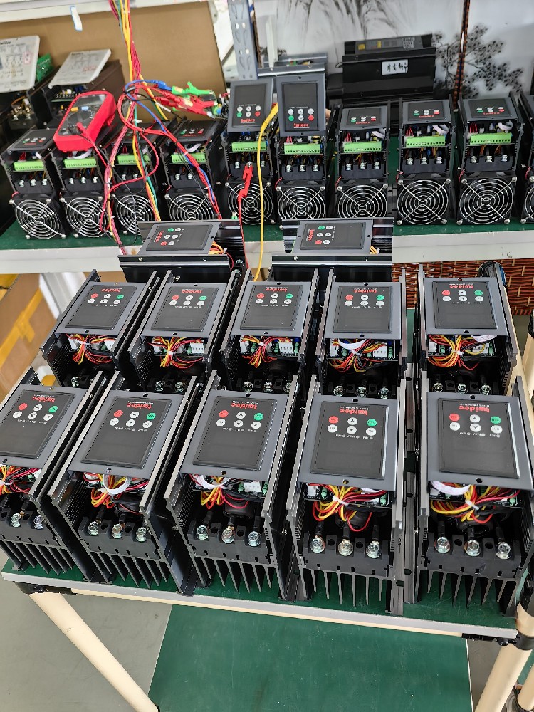 冬季情形温度过低，电力调解器启动难题，有什么有用的预热要领或步伐？？？