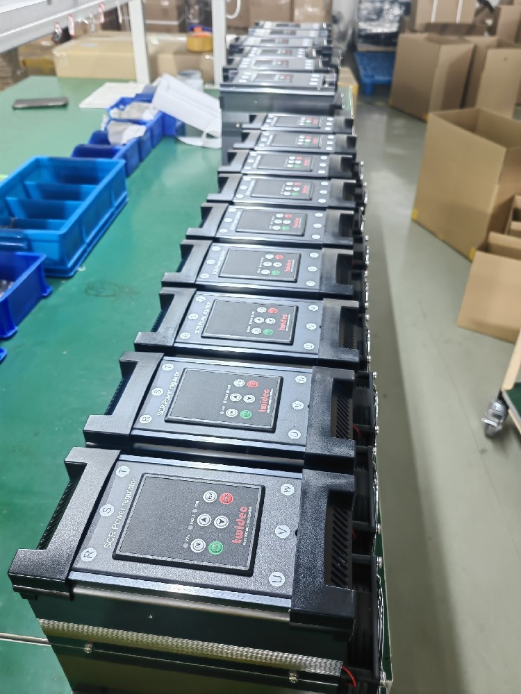 工业烘箱控温：0.1℃之差怎样决议产品生死？？？