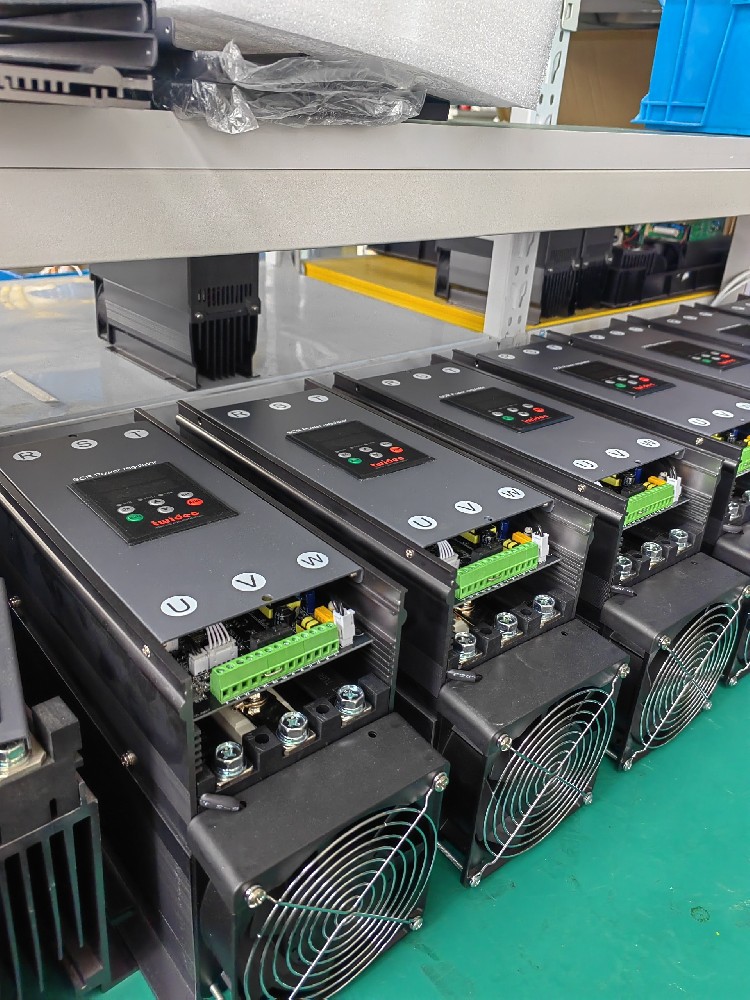 给电力调解器配备的包管丝频仍熔断，怎样判断是装备过载照旧包管丝规格差池？